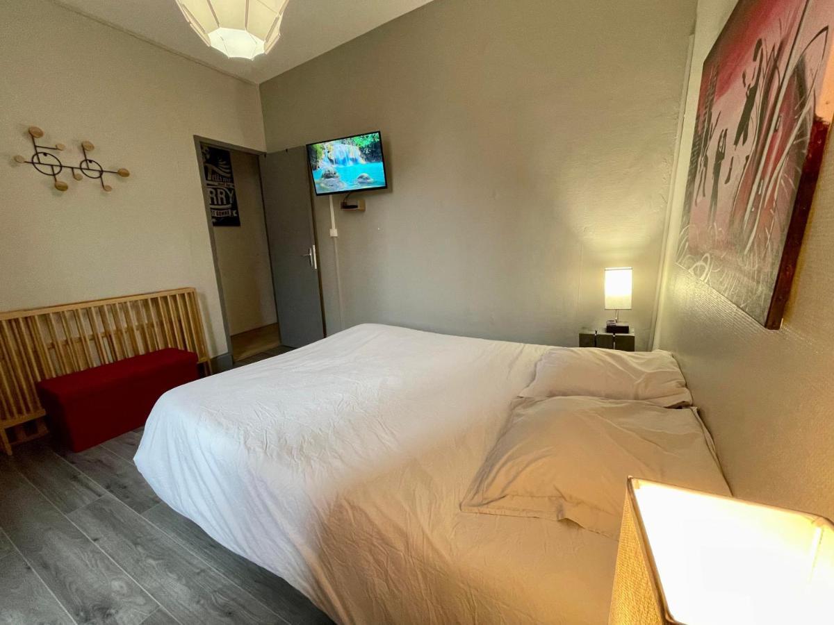 Appartements Chez Delphine Et Guillaume Au Coeur De Semur En Auxois エクステリア 写真